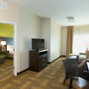 One-Bedroom King Suite